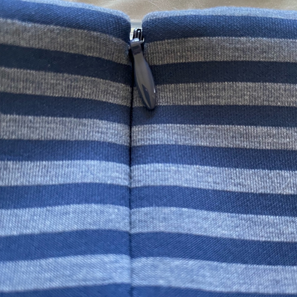 NWT Calvin Klein Blue striped scuba sheath midi dress, 6 - Picture 11 of 11